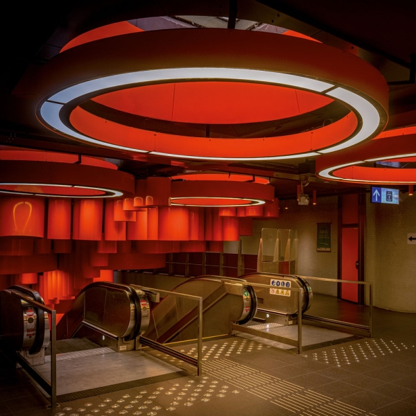 Kalender 2027Subway Station